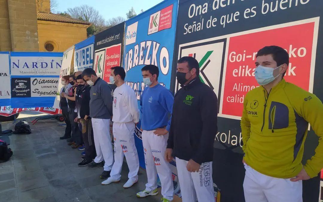 Joxean Etxeberria eta Patxi Mindegia nagusi, Binakako Aizkolari Txapelketako lehen jardunaldian